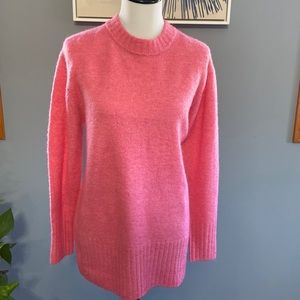 RD Sweater NWT
